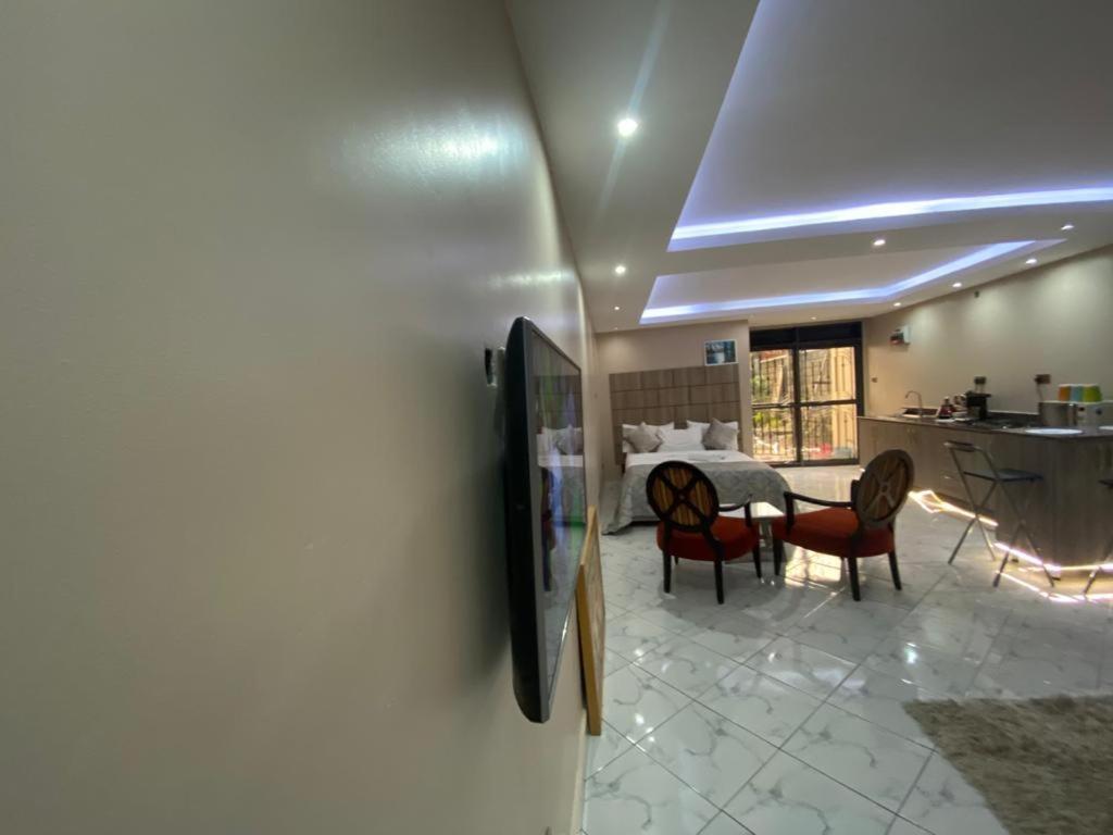 Trendy Apartments Entebbe Exterior foto