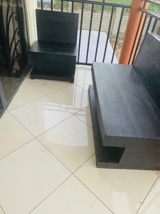 Trendy Apartments Entebbe Exterior foto